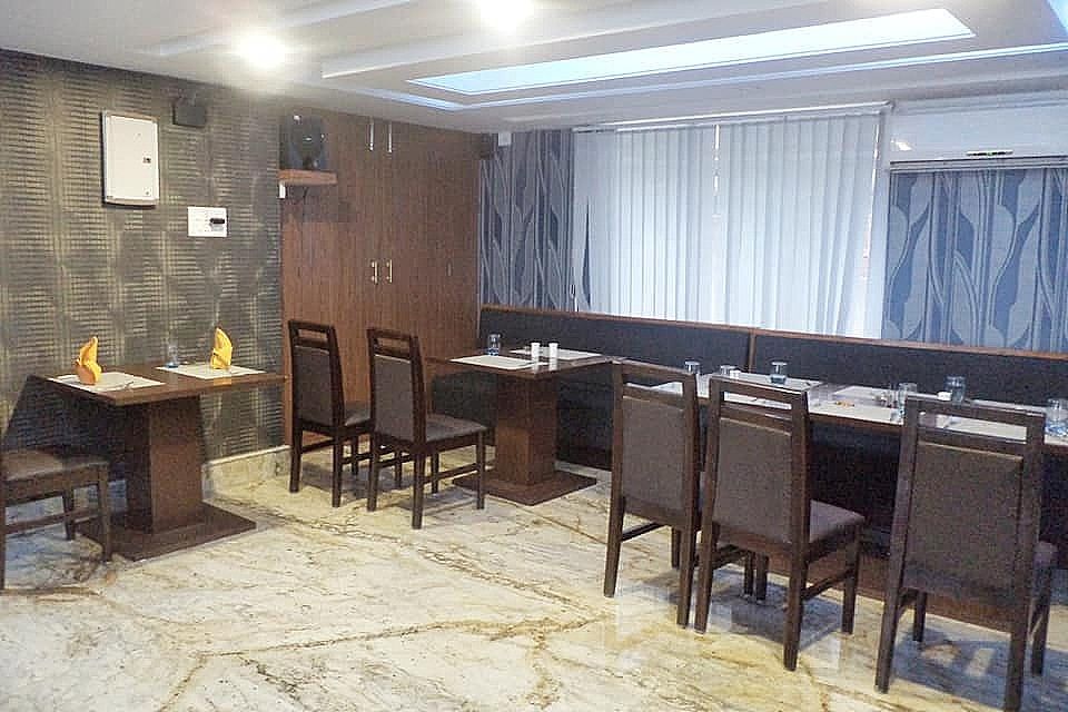 undefined Hotel D Sapphire 2