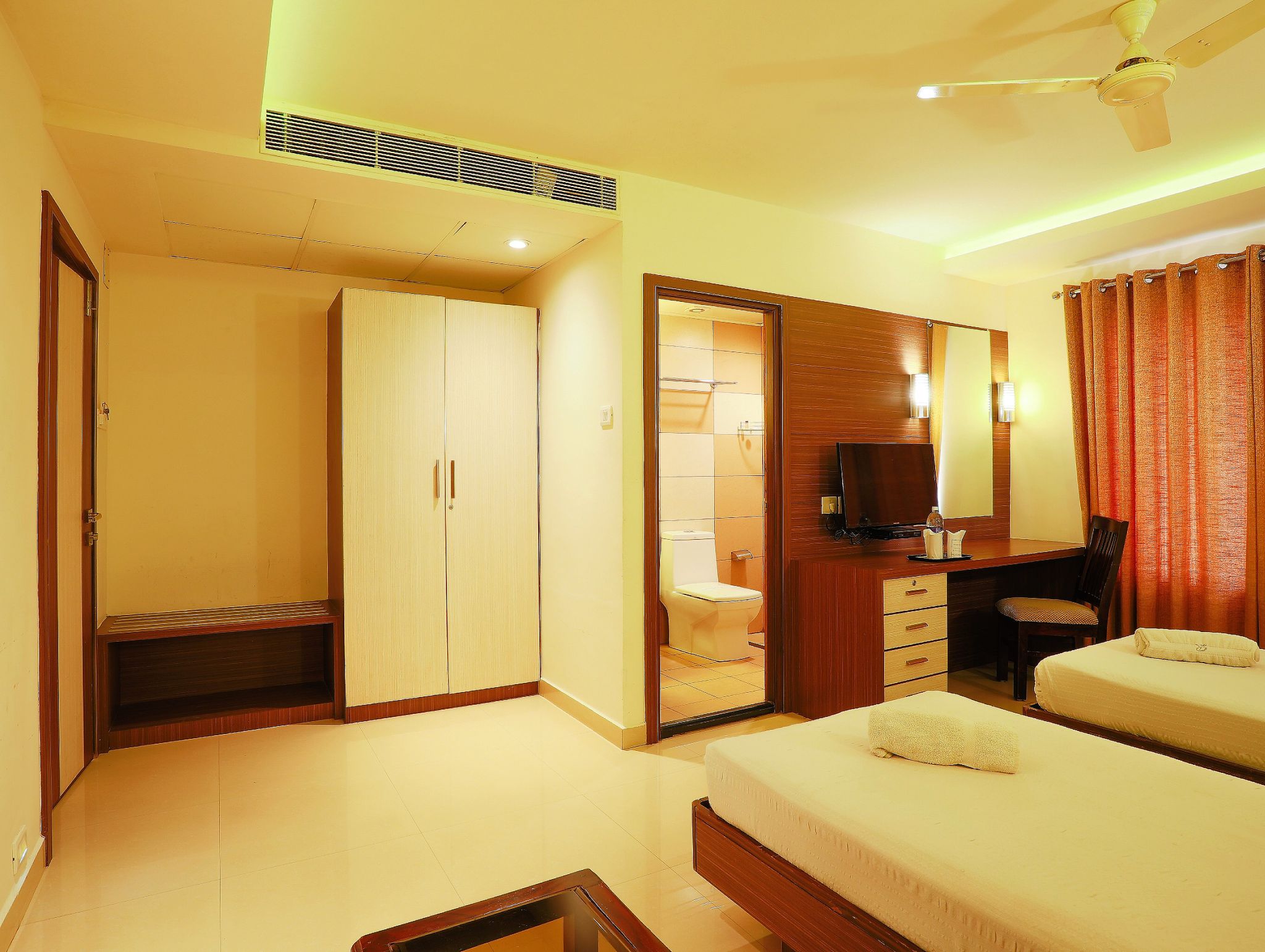 South Regency Deluxe Room 13