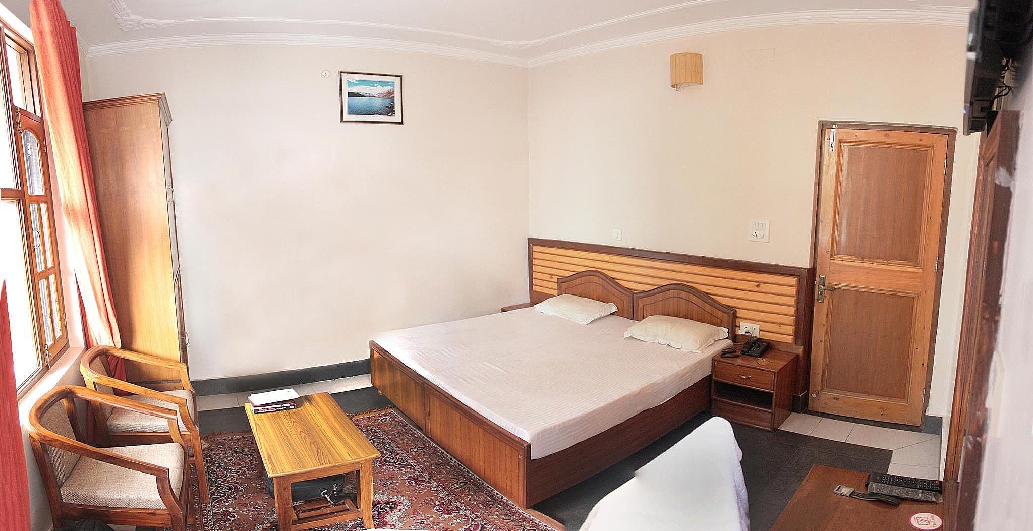 WOW STAYZ2 The Lodge NAMGYAL NEST 7