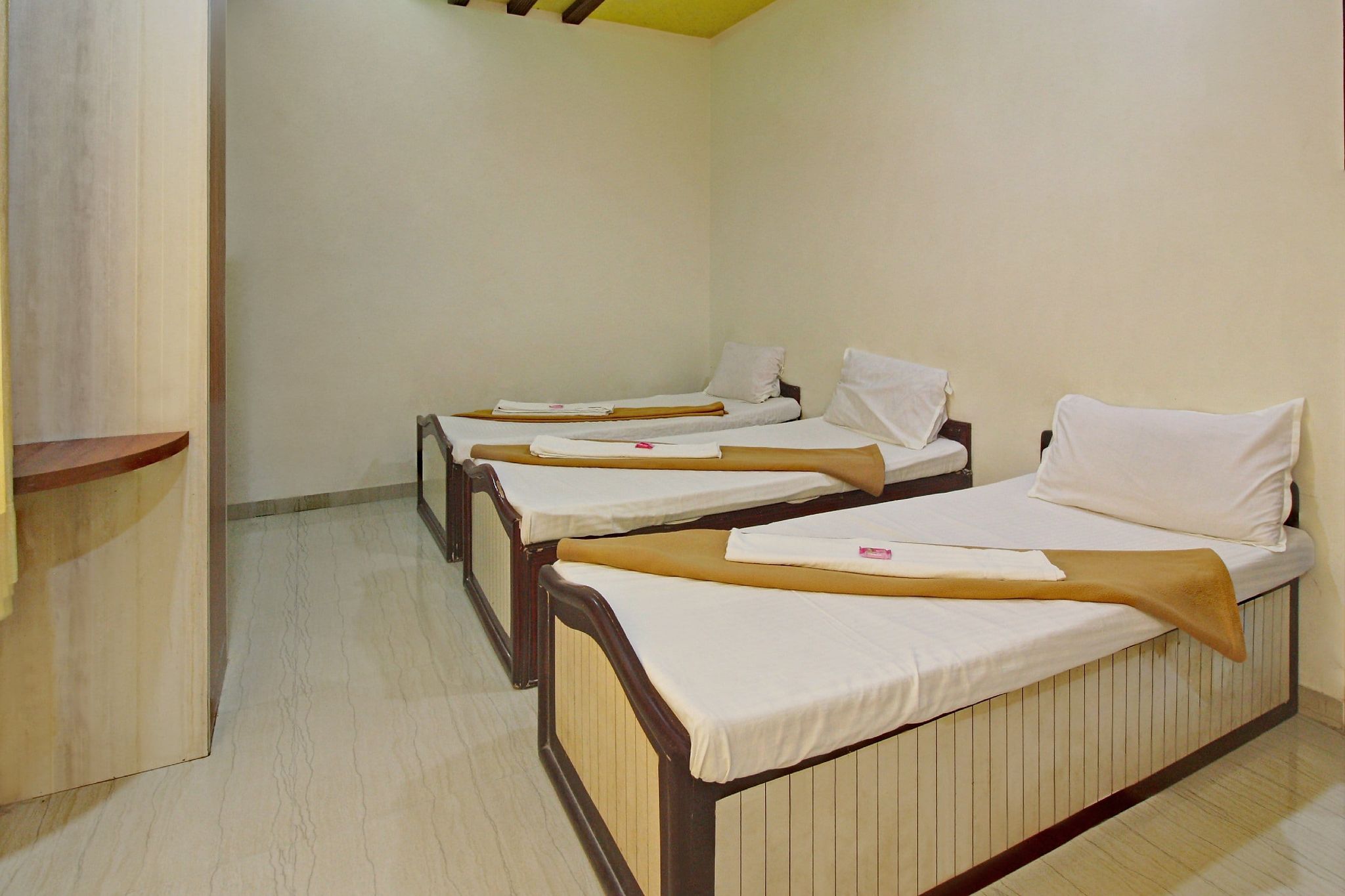 Family Non AC Six Bed Room