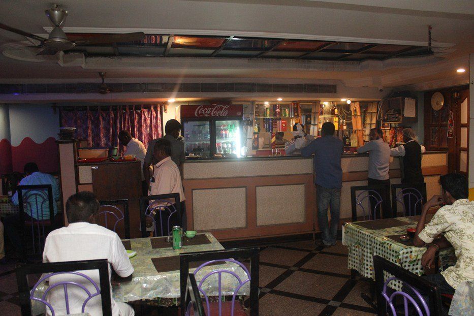 Food & Dining