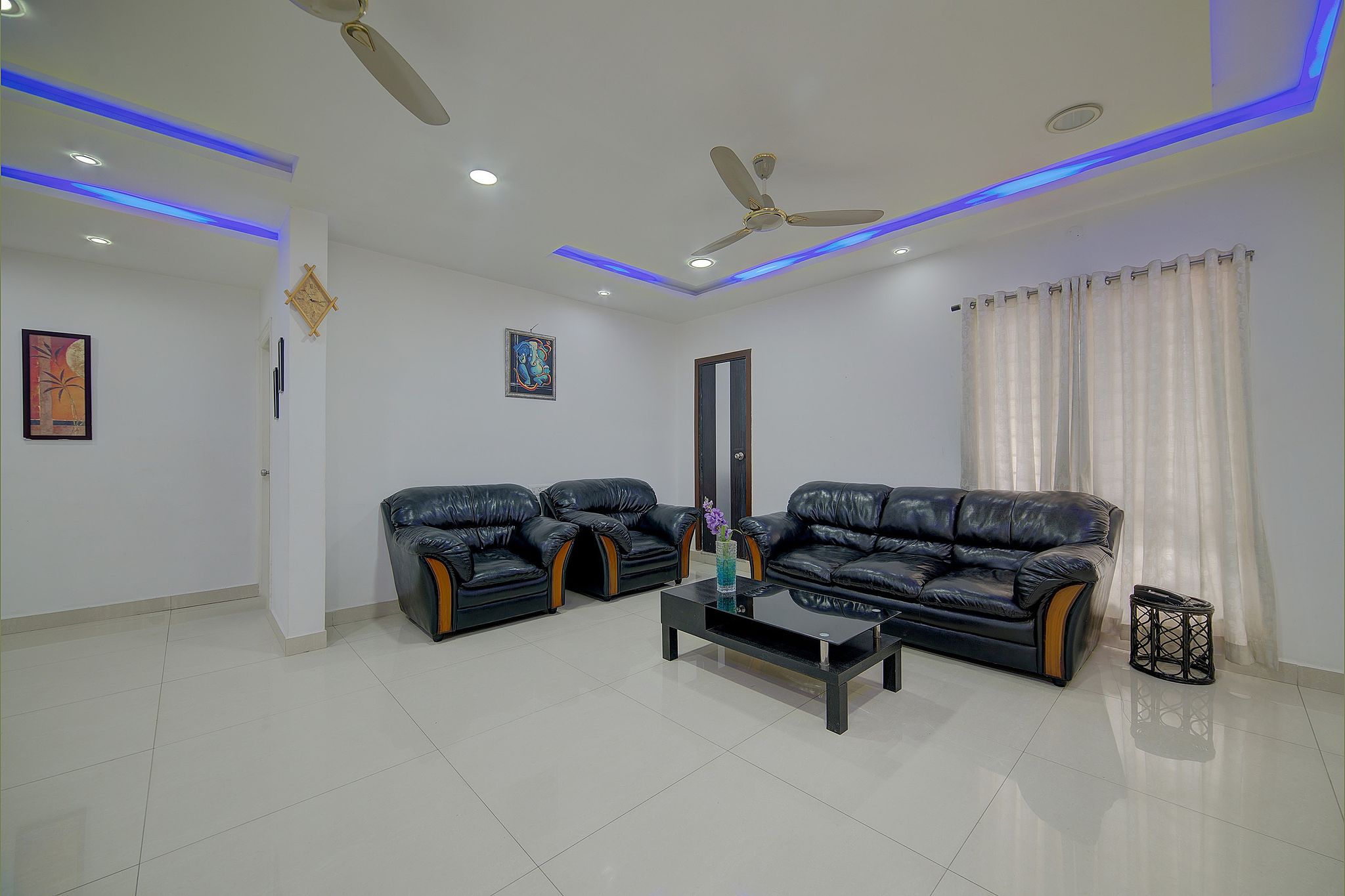 undefined iROOMZ Hotel Lake View Palace 3