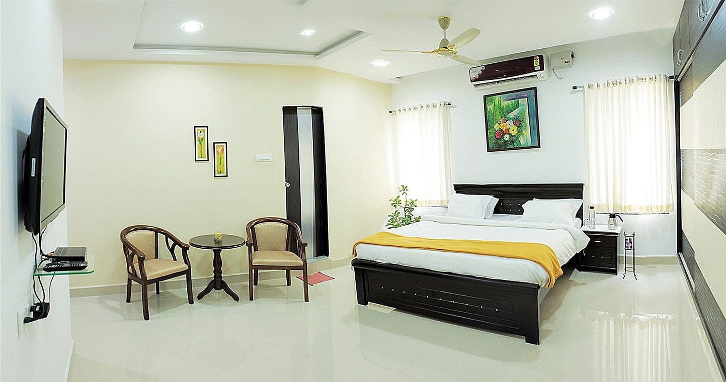 undefined iROOMZ Hotel Lake View Palace 5