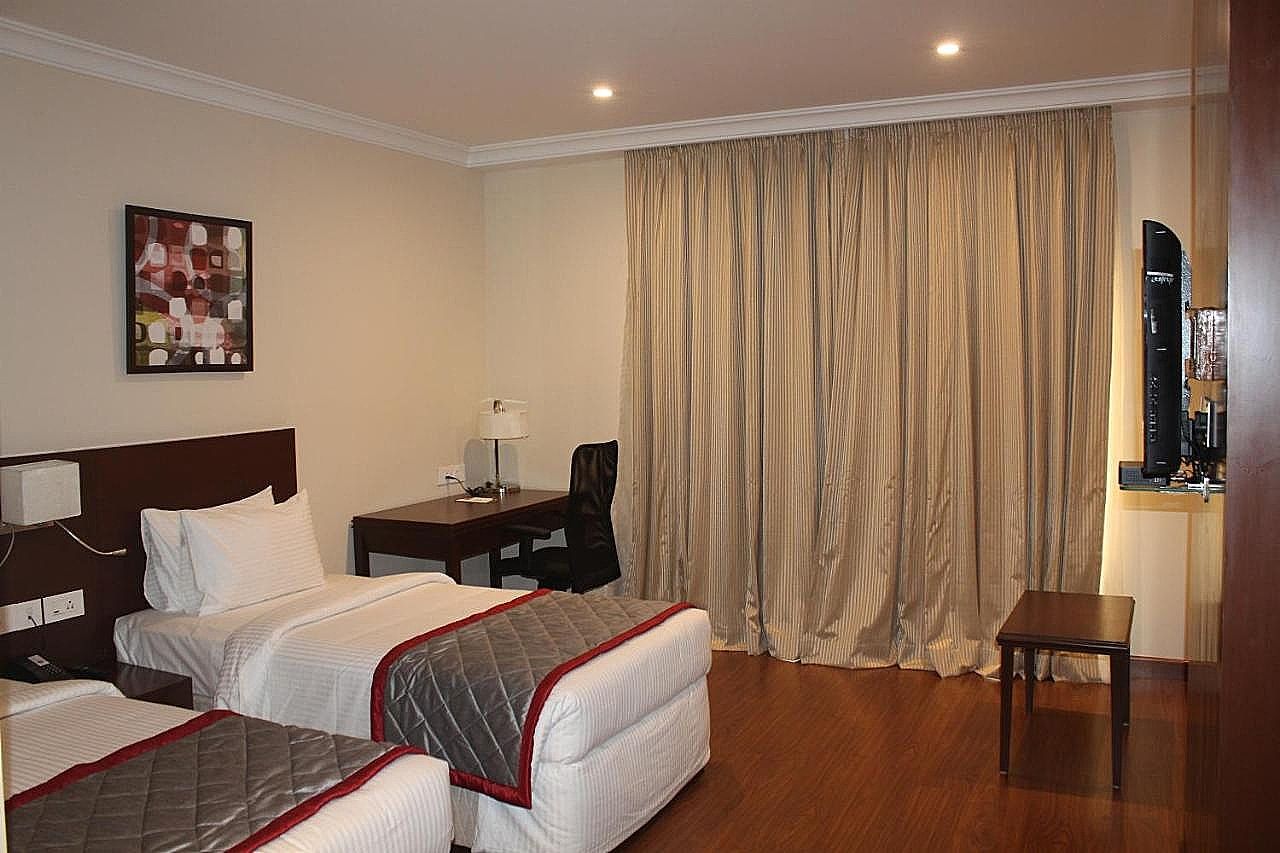 The Altruist Business Hotel Hitech Palladium Room (TWIN BED)