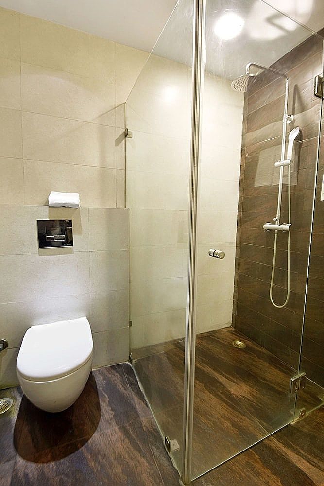 Five Elements Hotels North Avenue Standard Room 12