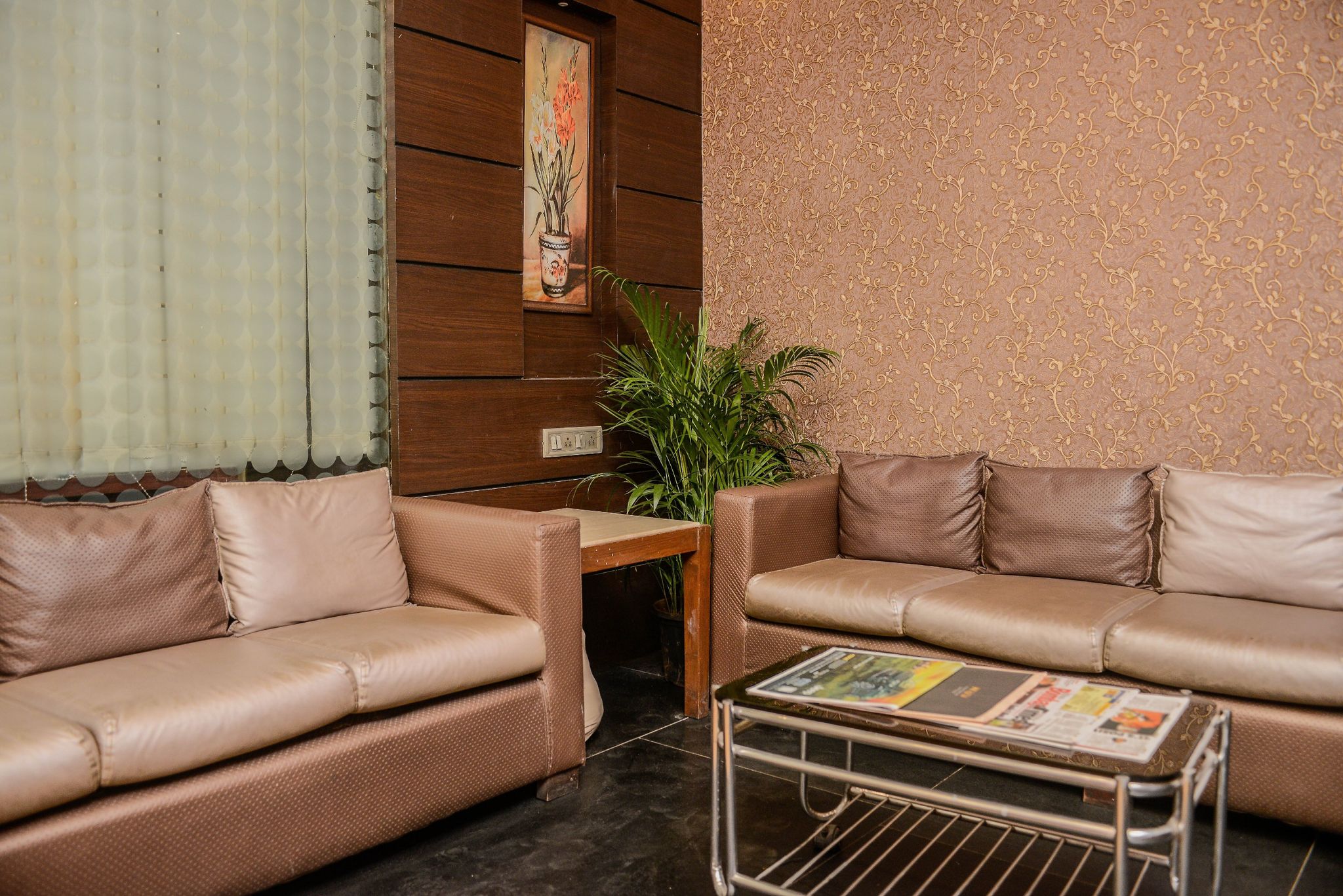 undefined Hotel New Shalimar 4