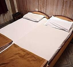 Double Bed Non Ac Room