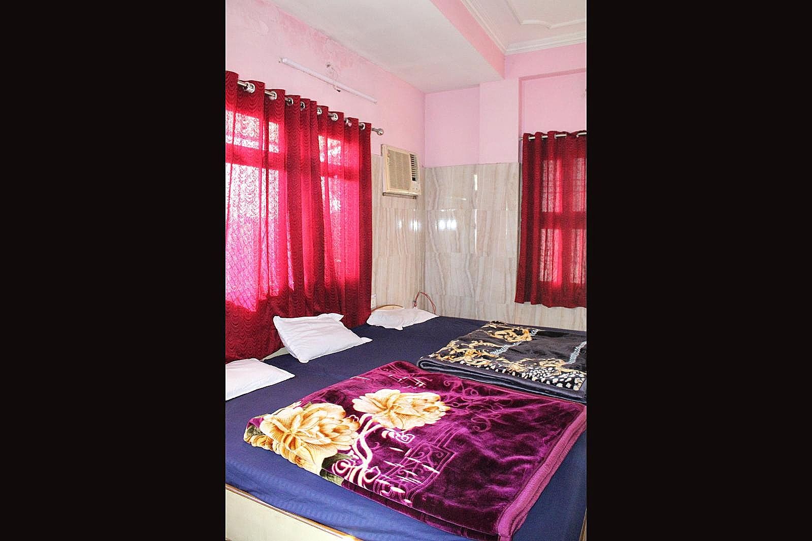 Double Bed Non Ac Room