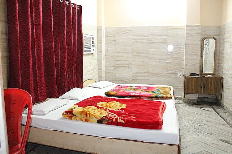 Double Bed Non Ac Room