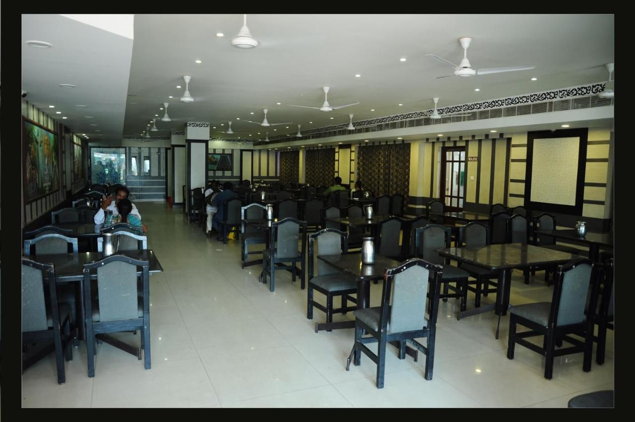 undefined Hotel Mayas 4