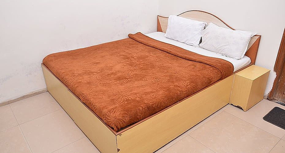 Deluxe Double Bedroom