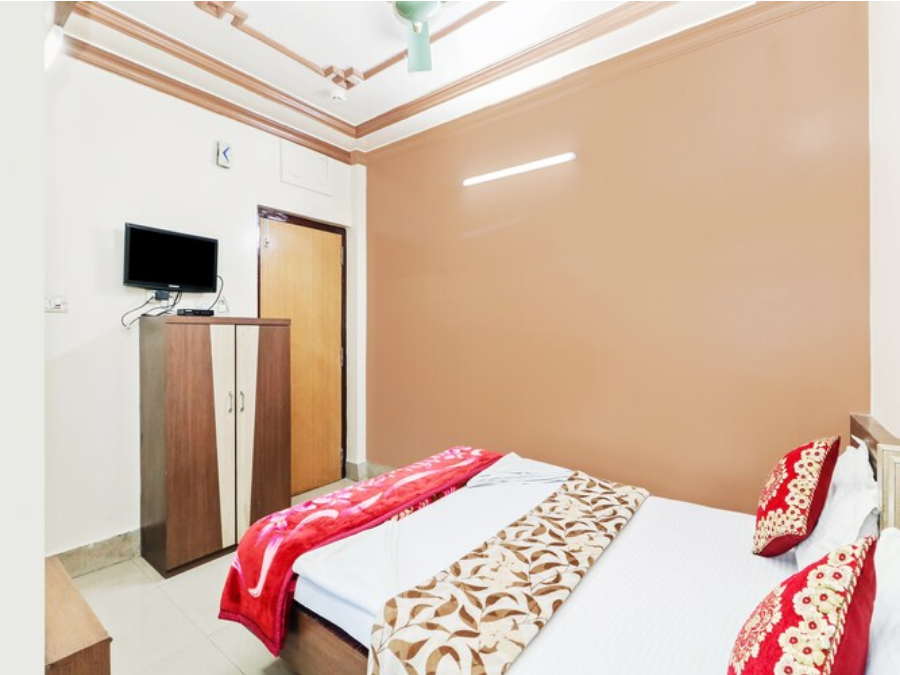 Hotel Atithi Inn Double Deluxe Room 4