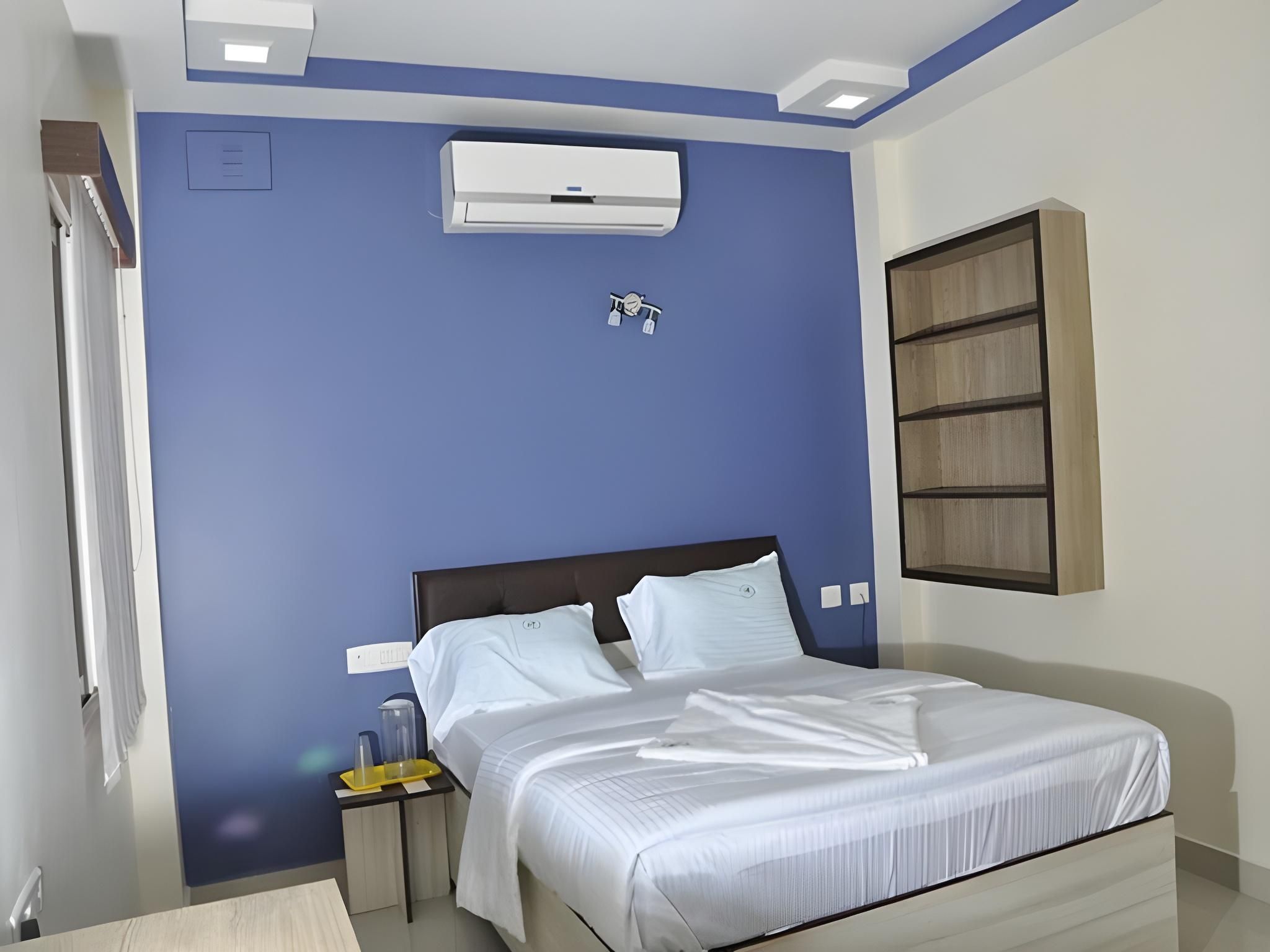 Sri Hari Residency Deluxe Room 2
