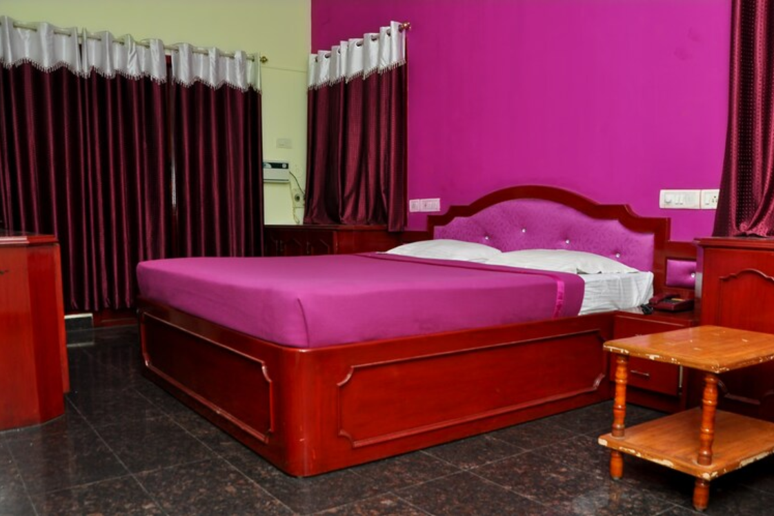 Three AC rooms Guest house