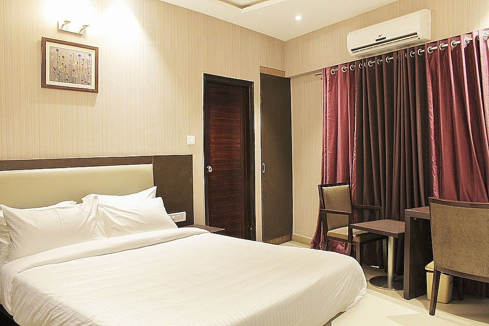 Super Deluxe Suite