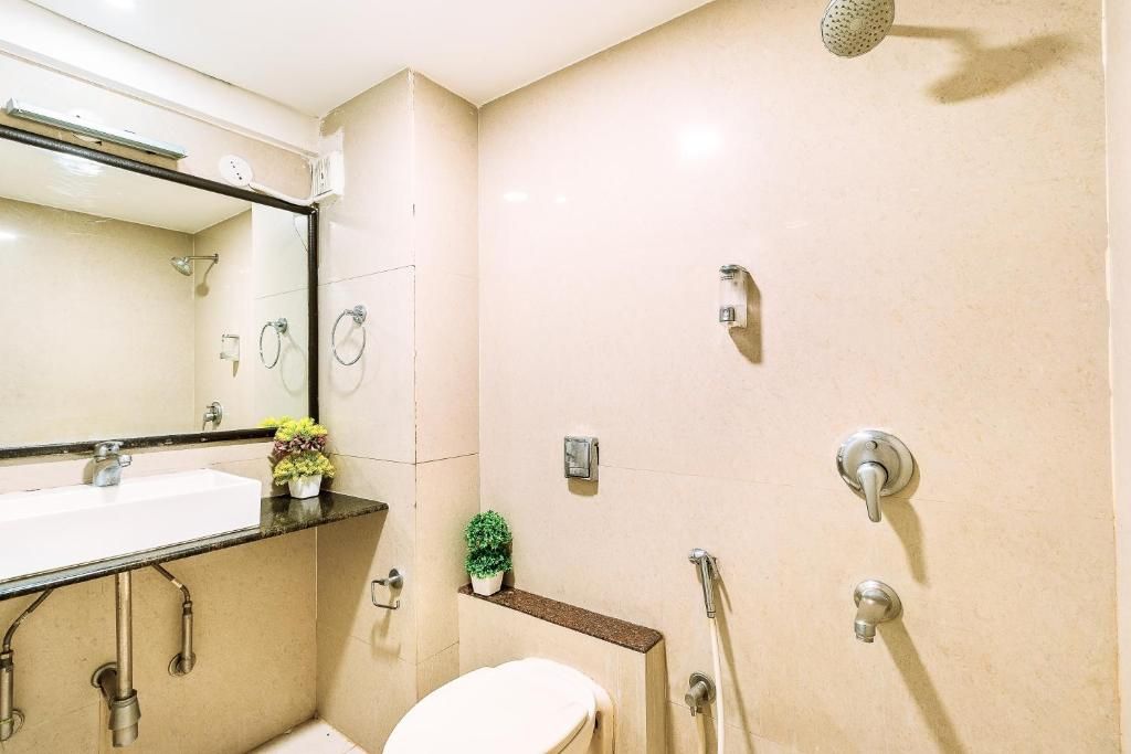 Octave Himalaya Monarch Family Room 3