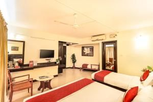 Octave Himalaya Monarch Family Room 2