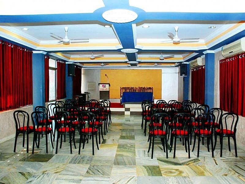 undefined Sahari Hotel 8