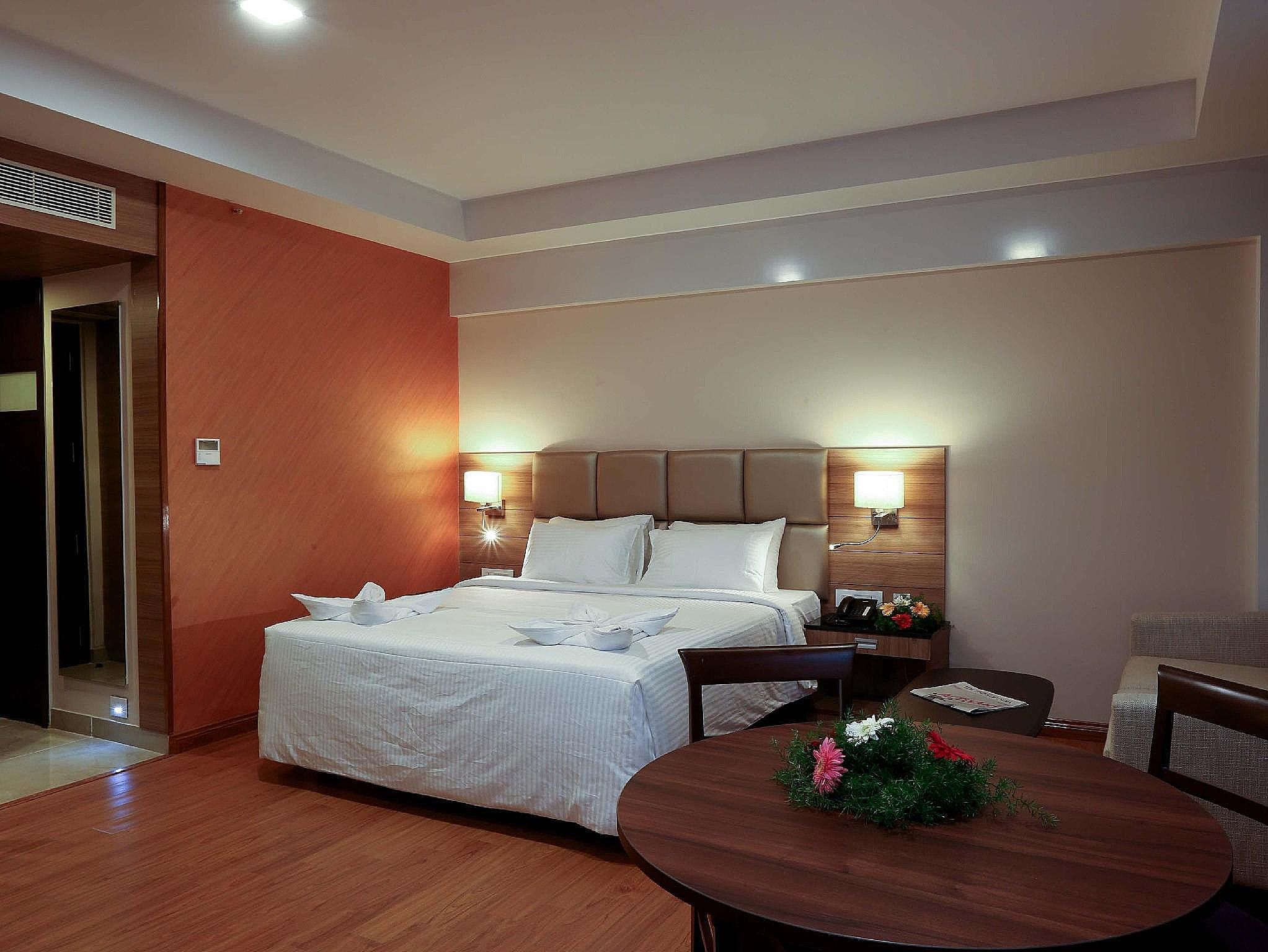 Fressotel Seetharam Tangerine Room 3