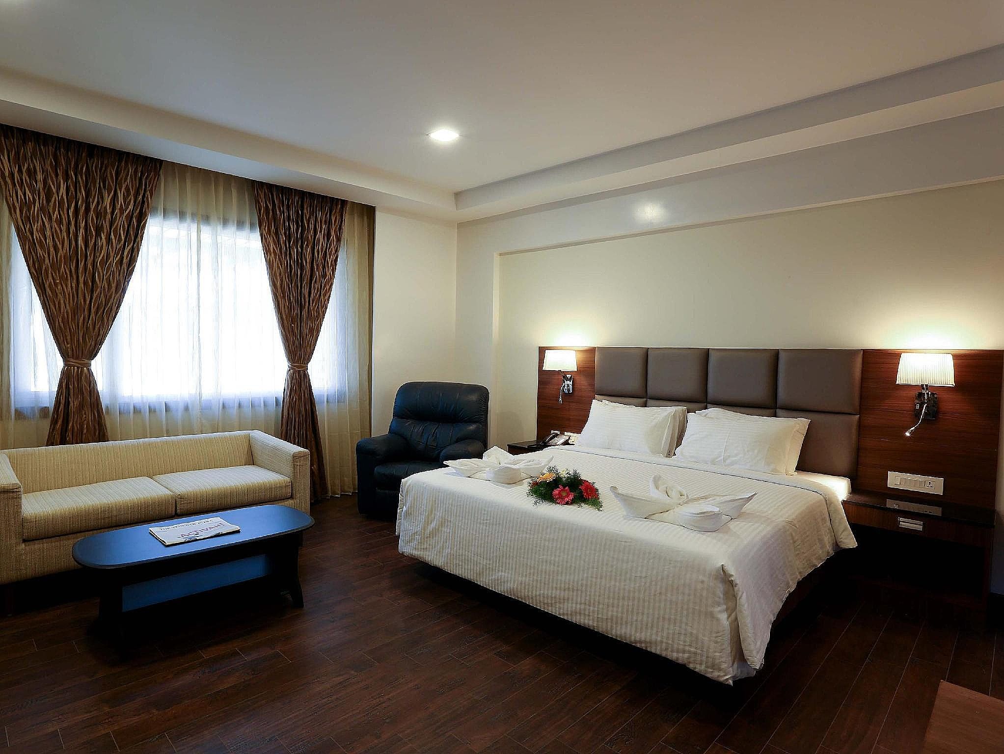 Fressotel Seetharam Tangerine Room 7