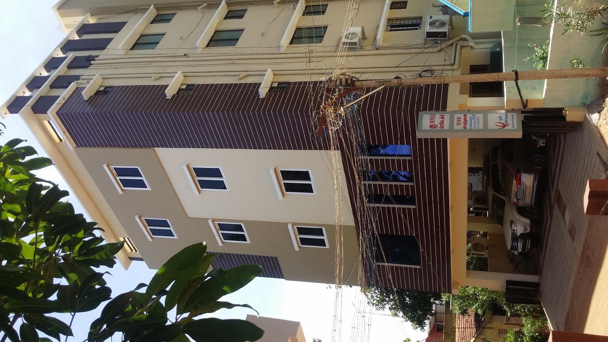 Standard Room - Queen