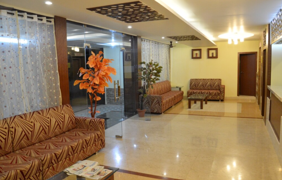 undefined Hotel Golden Regency 4
