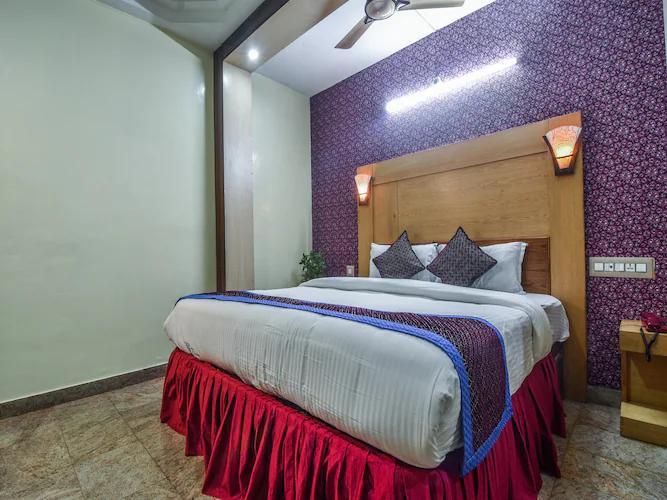 HOTEL DUKE Deluxe Non AC 3