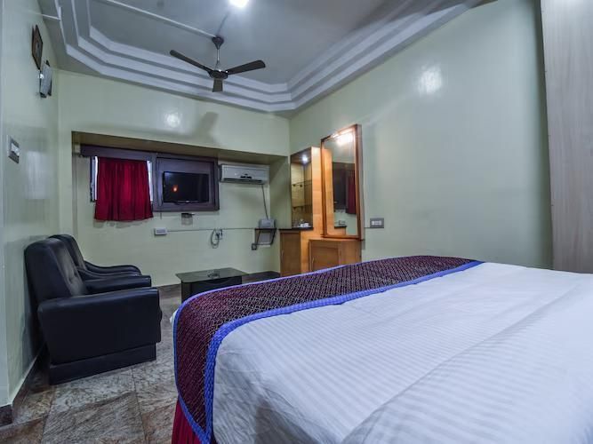 HOTEL DUKE Deluxe Non AC 4