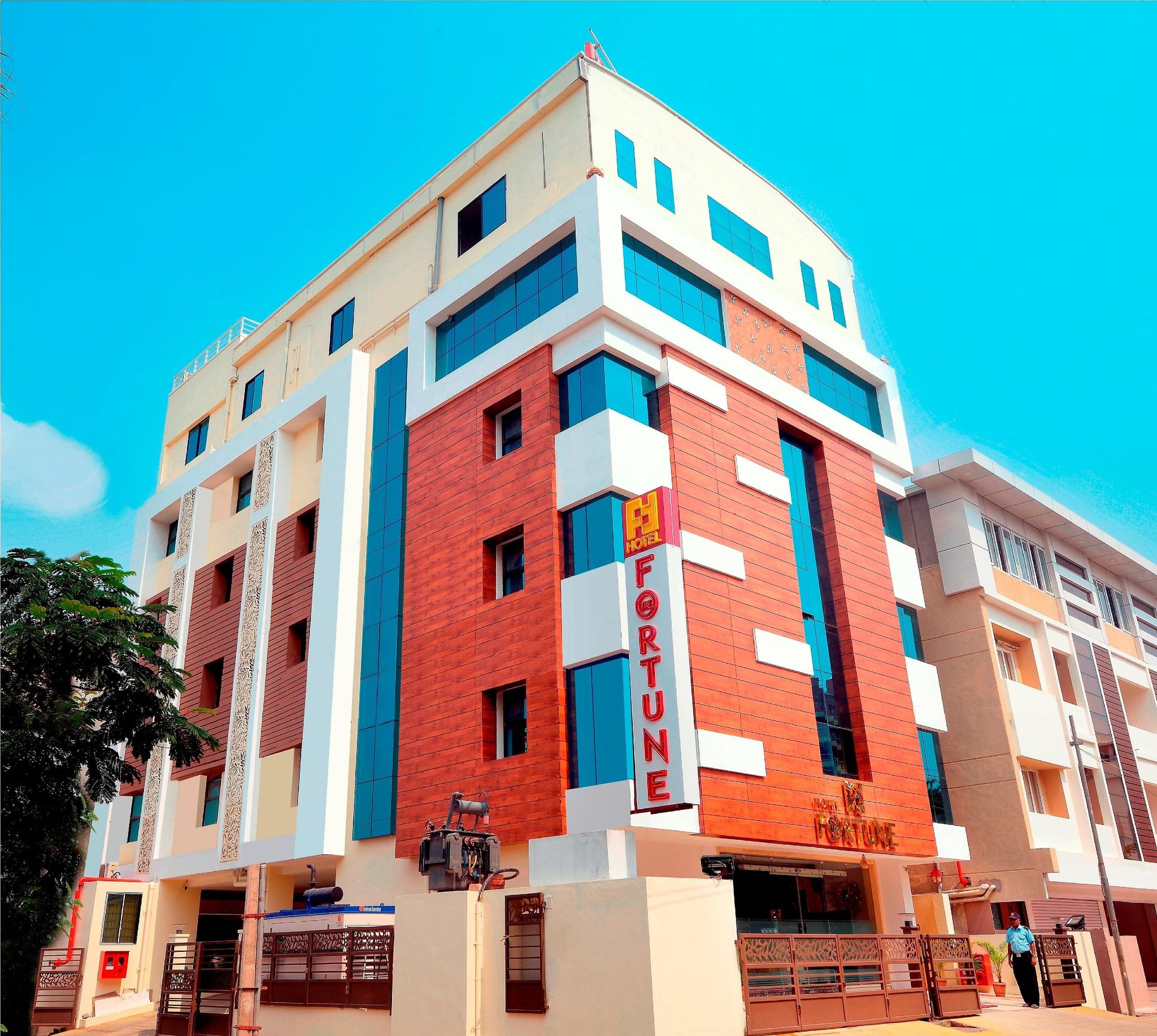 undefined Hotel The Fortune 6