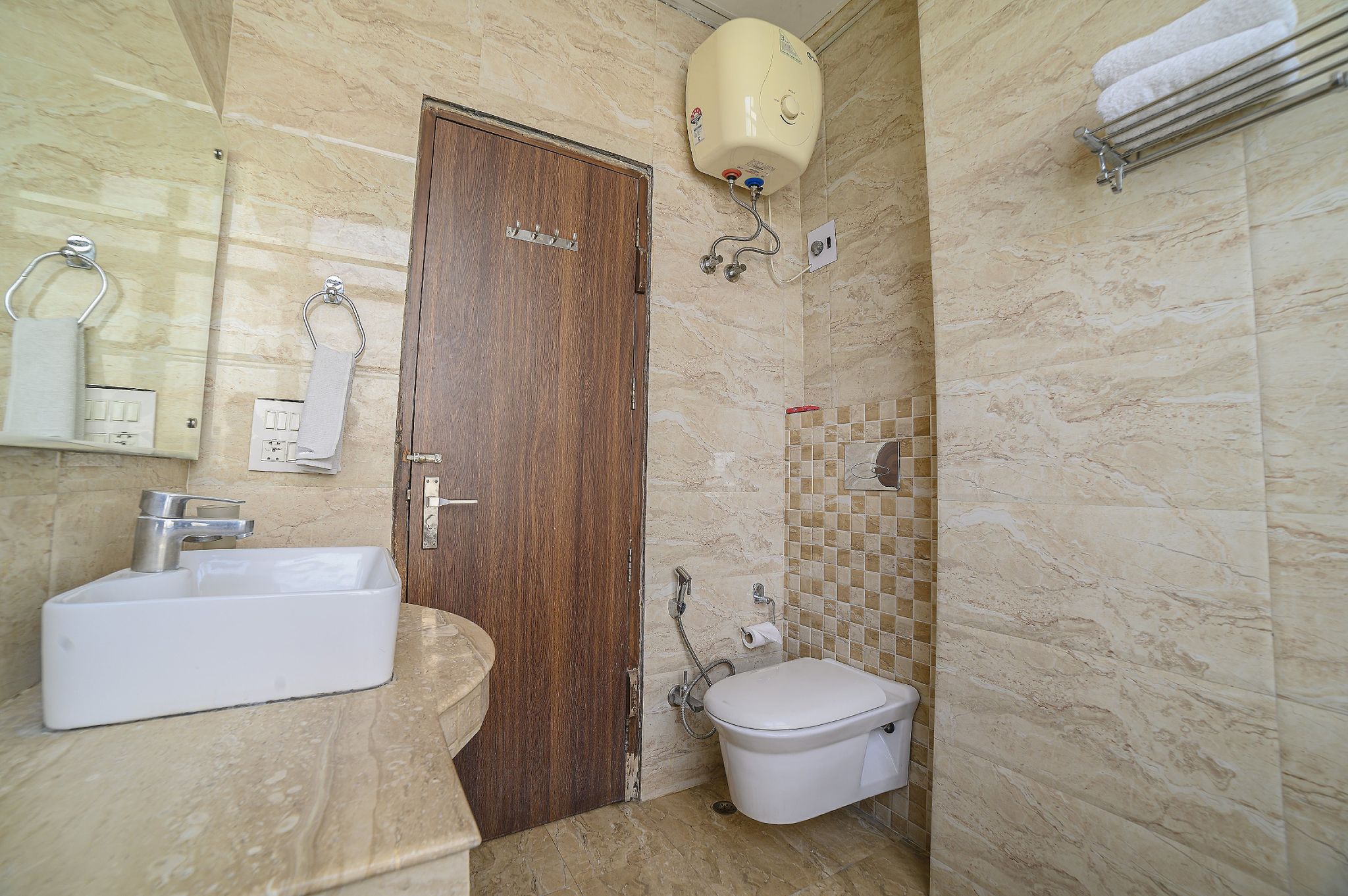 Swasno By Rivlet Deluxe Room 27