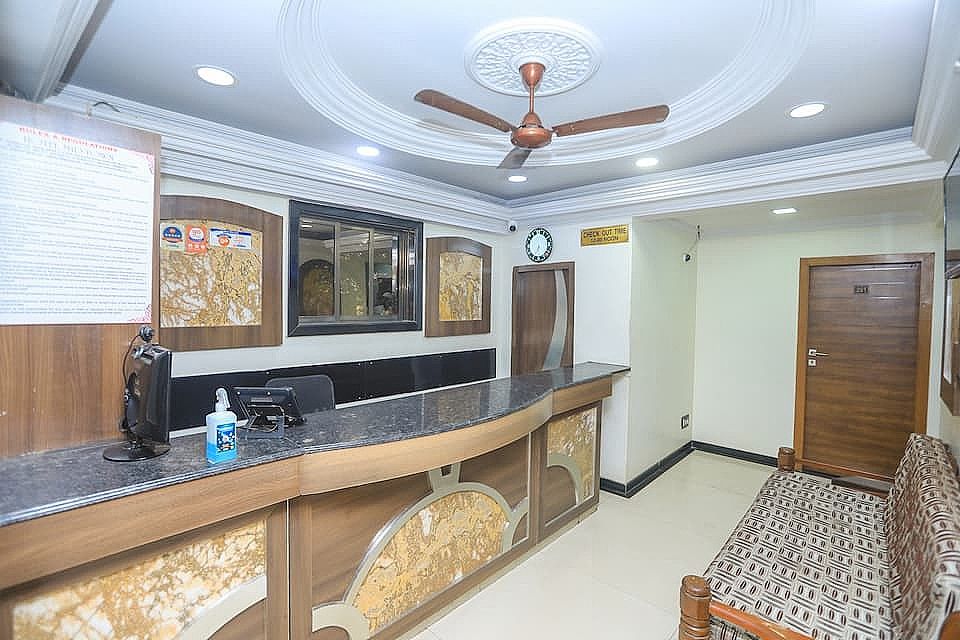 undefined Hotel Mid-Town 2