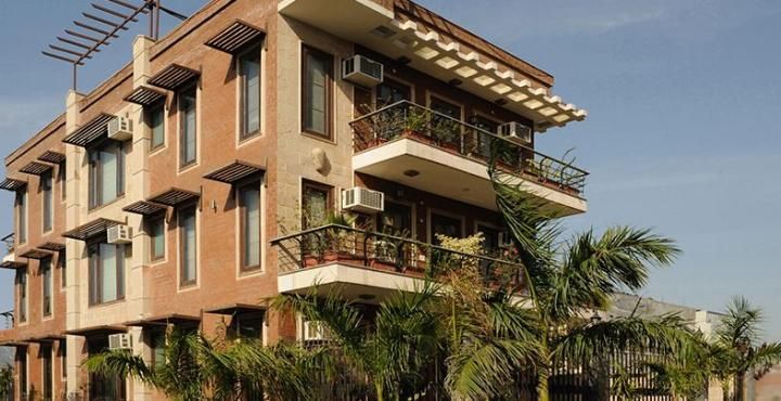 Hotel Exterior