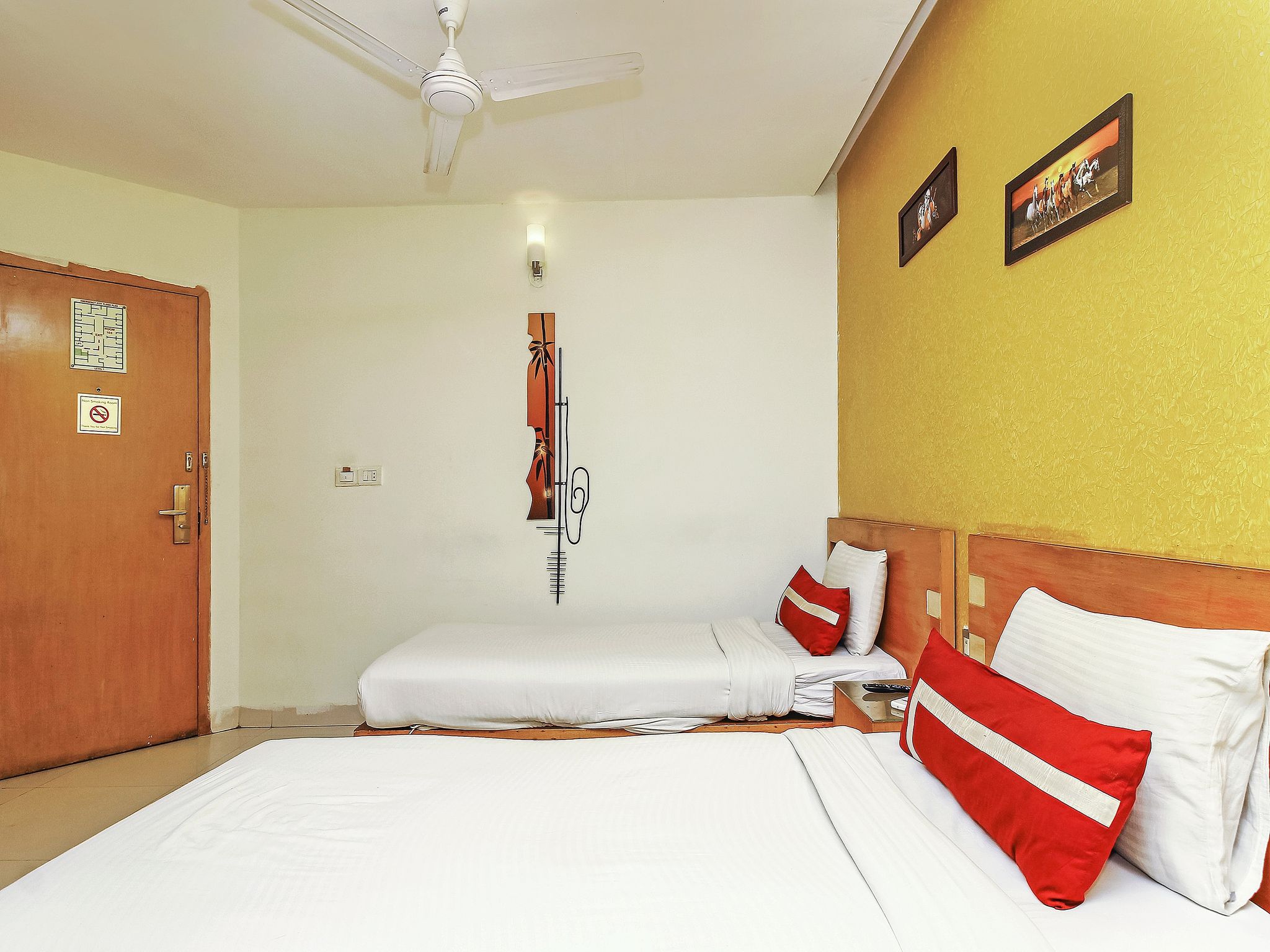 Octave Hotel & Spa Marathahalli Deluxe Room 2