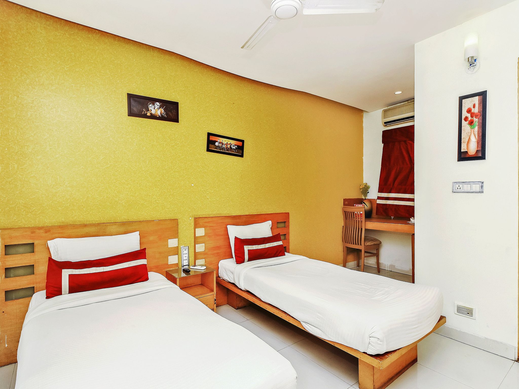 Octave Hotel & Spa Marathahalli Deluxe Room 3