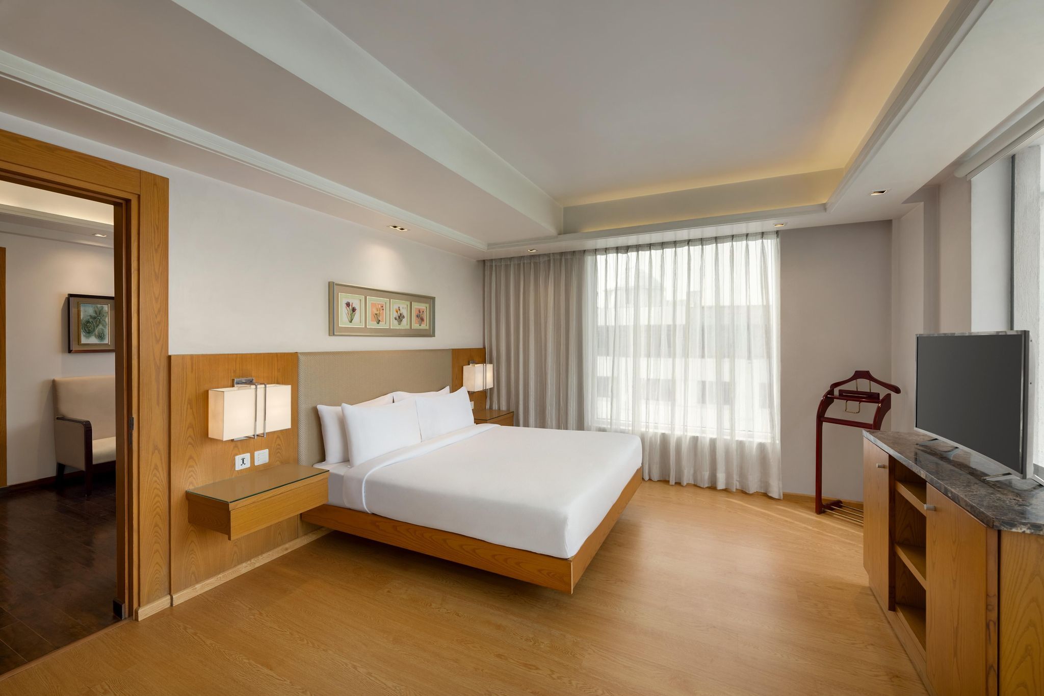Double Room King Bed