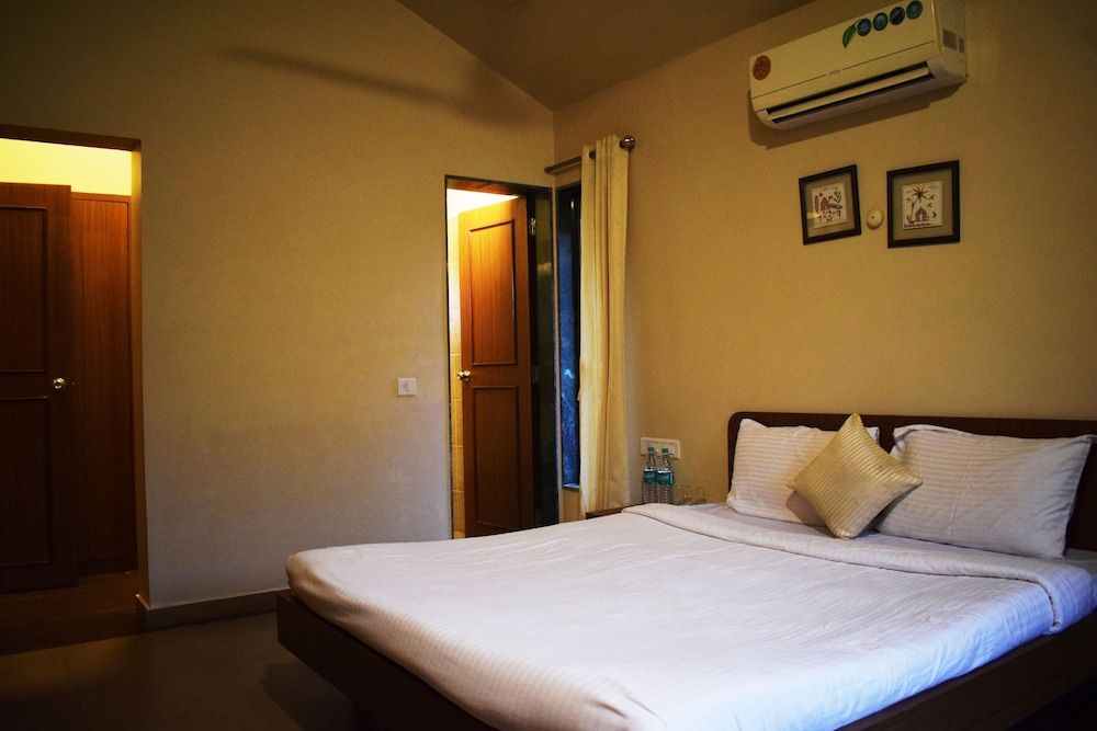 Regenta Resort Mango Village Guhagar Private Villa 4 Bedroom 2