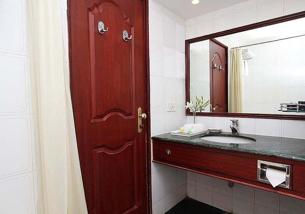 The Rialto Hotel Superior Double or Twin Room with City view 7