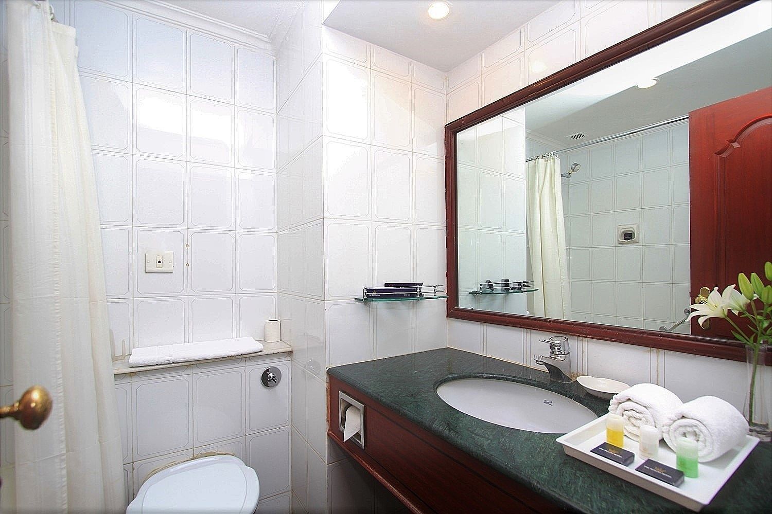 The Rialto Hotel Superior Double or Twin Room with City view 6