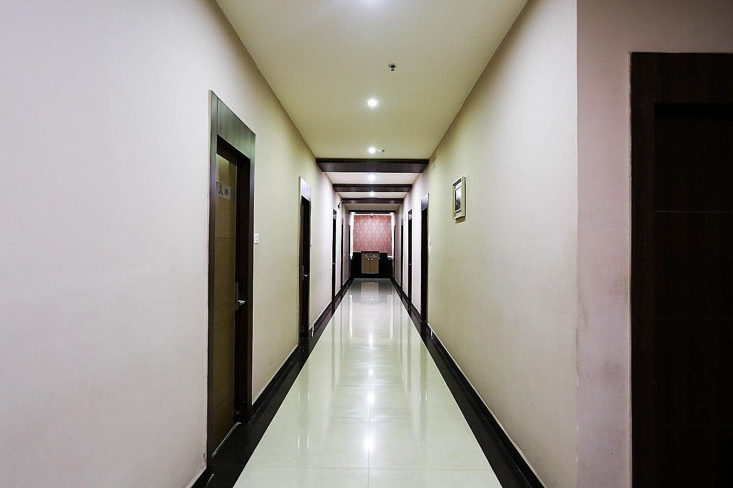 undefined Hotel Sitara Grand RC Puram 3