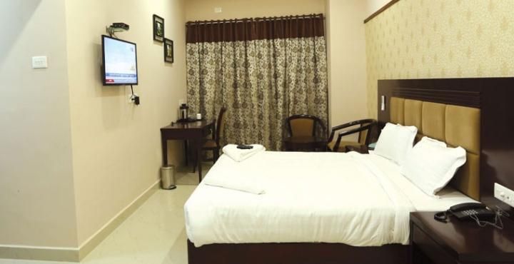 Hotel Sitara Grand RC Puram Standard 13