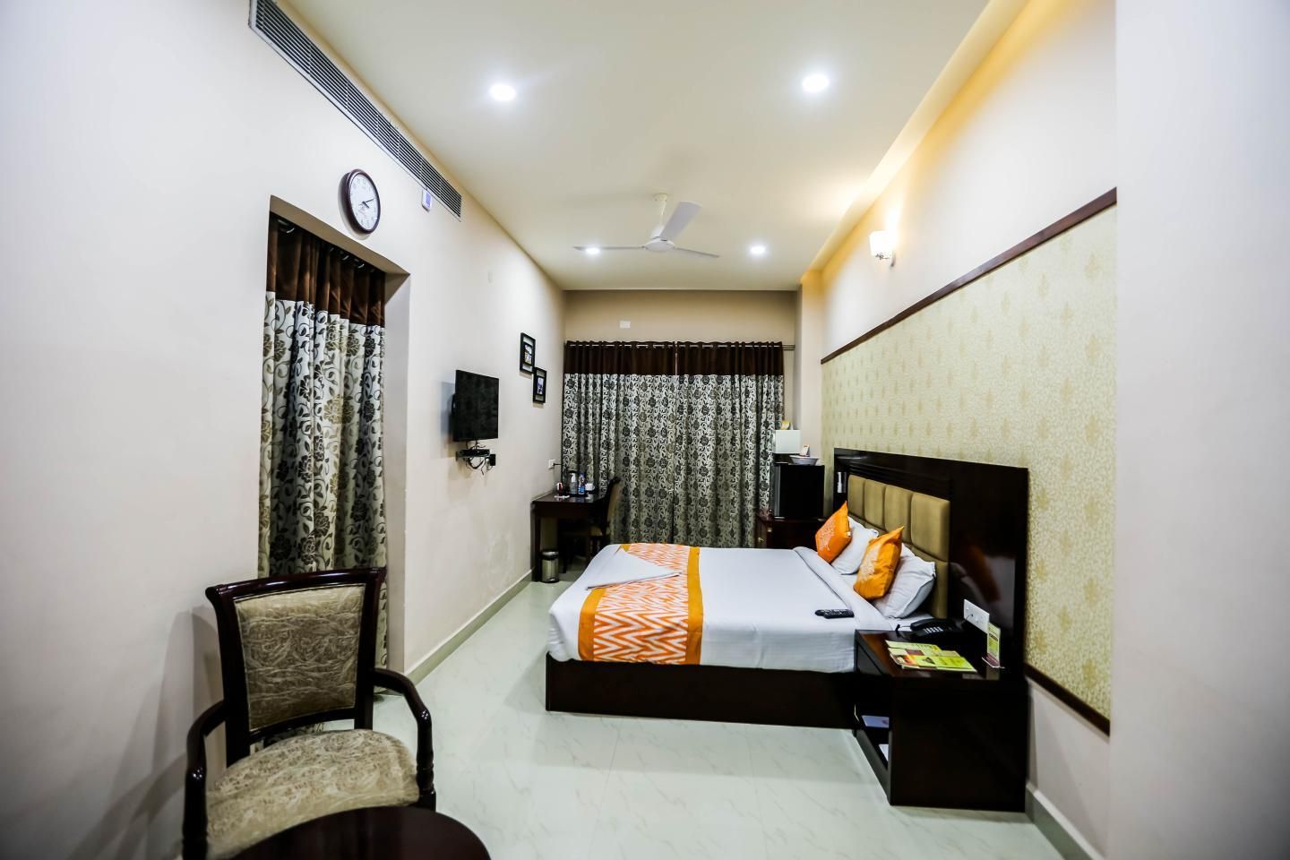 undefined Hotel Sitara Grand RC Puram 5