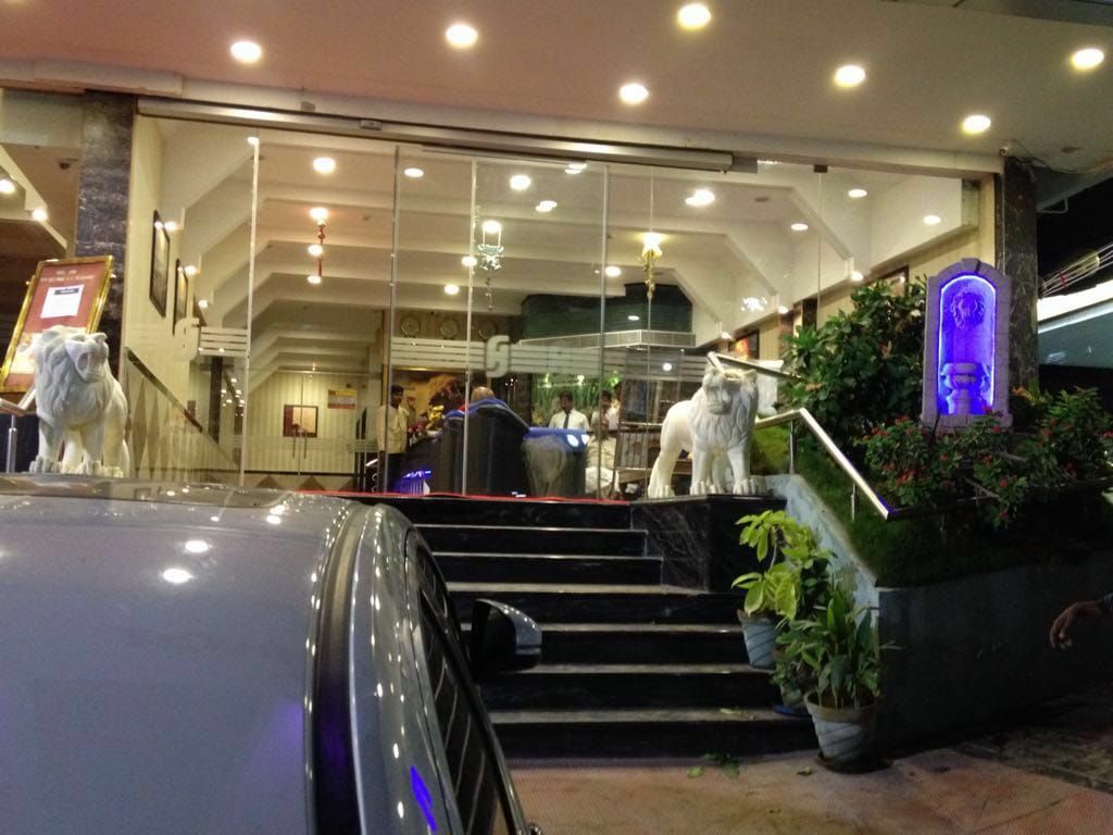 undefined Hotel John's 6