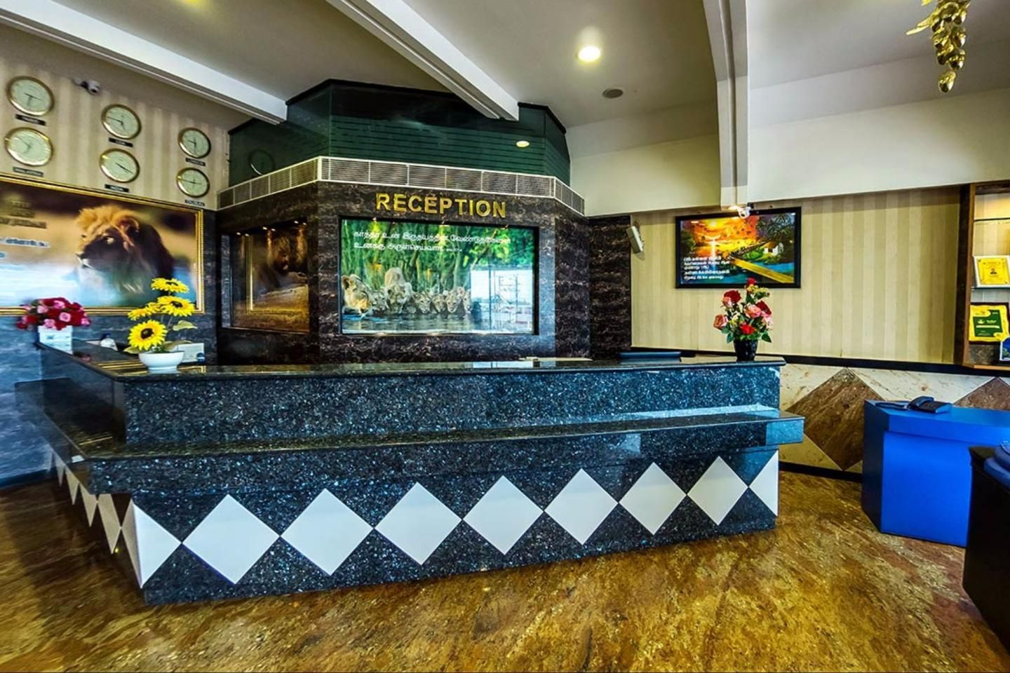 undefined Hotel John's 2