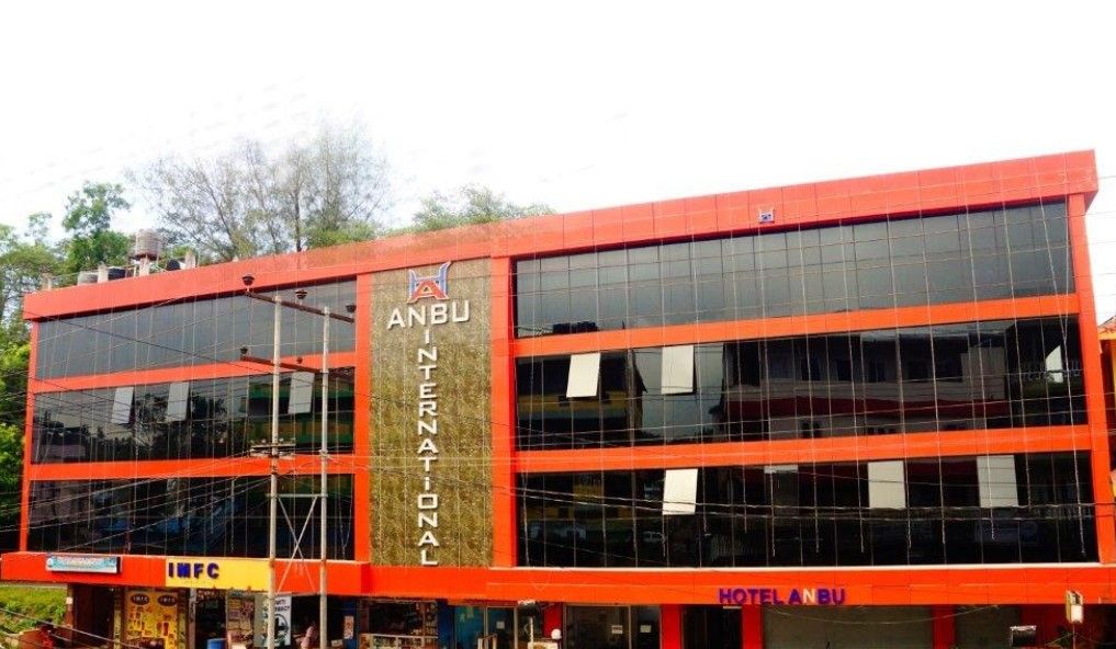 Hotel Anbu International