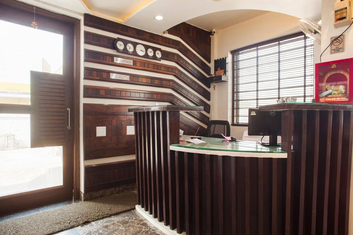 undefined BELLEVUE INN 2