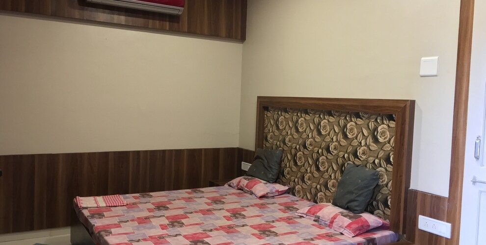 2 Bed Deluxe AC Room