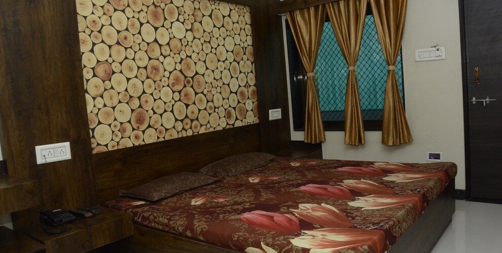 Hotel Sigma 2 Bed Deluxe Non AC Room 2