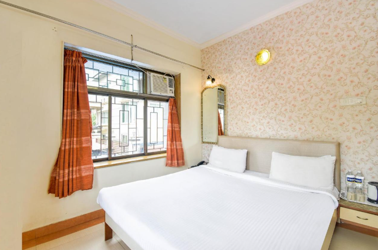 Deluxe Room with Balcony