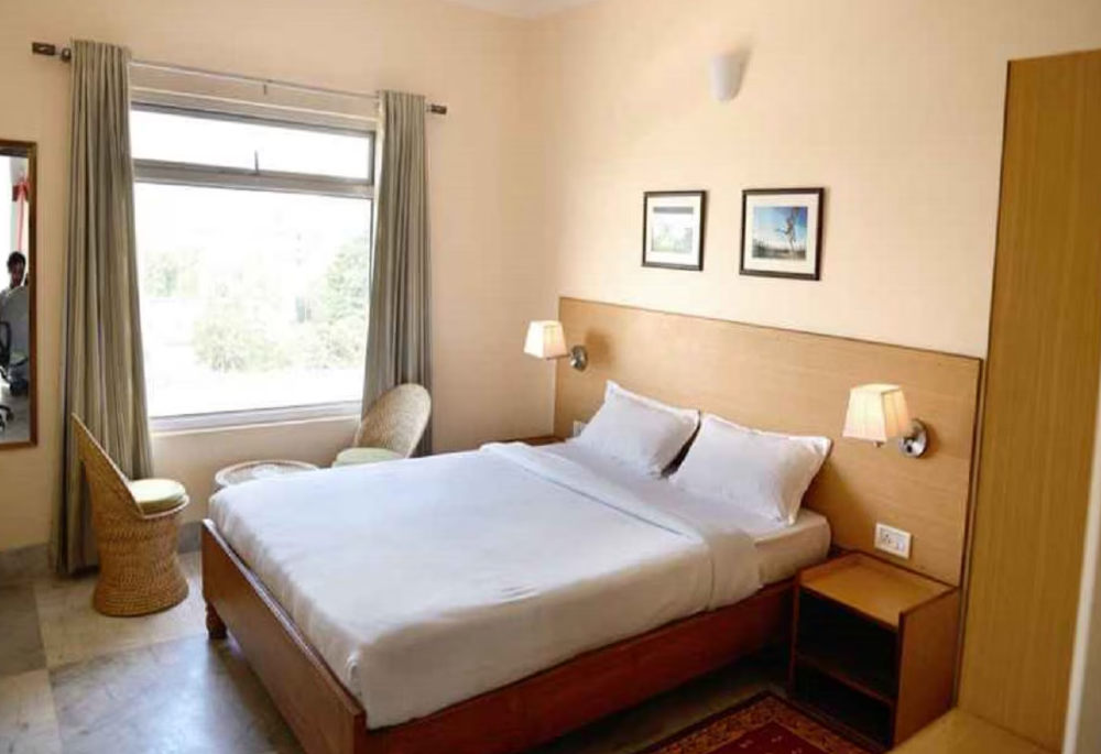 Deluxe Double Non AC