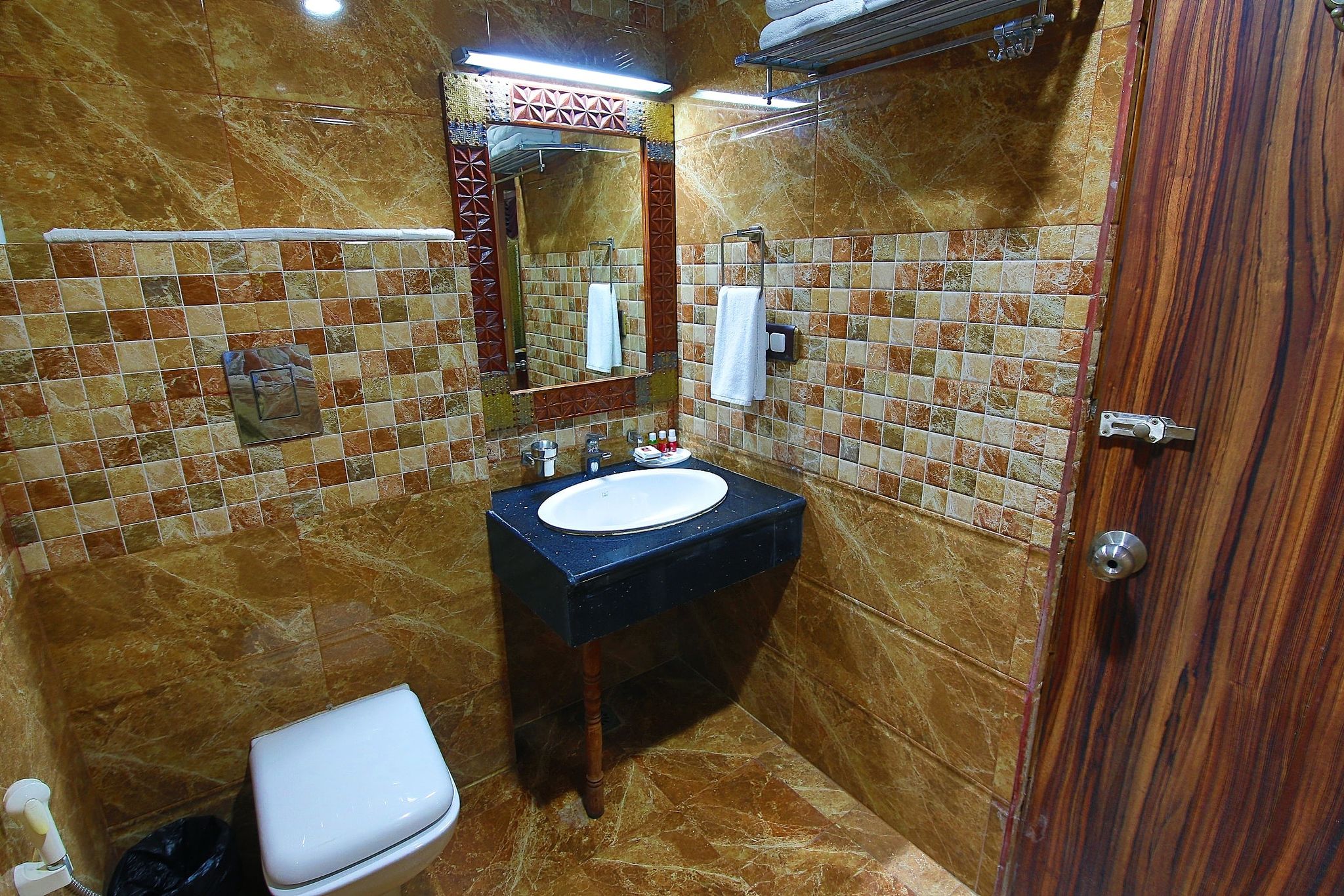 Lilypool - The Heritage Jalmahal Deluxe Heritage 2